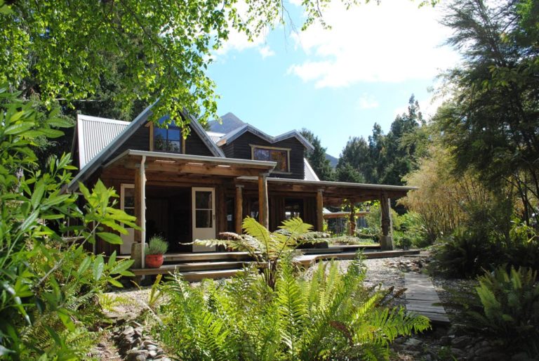 Entrance to On the Track Lodge Nydia Bay