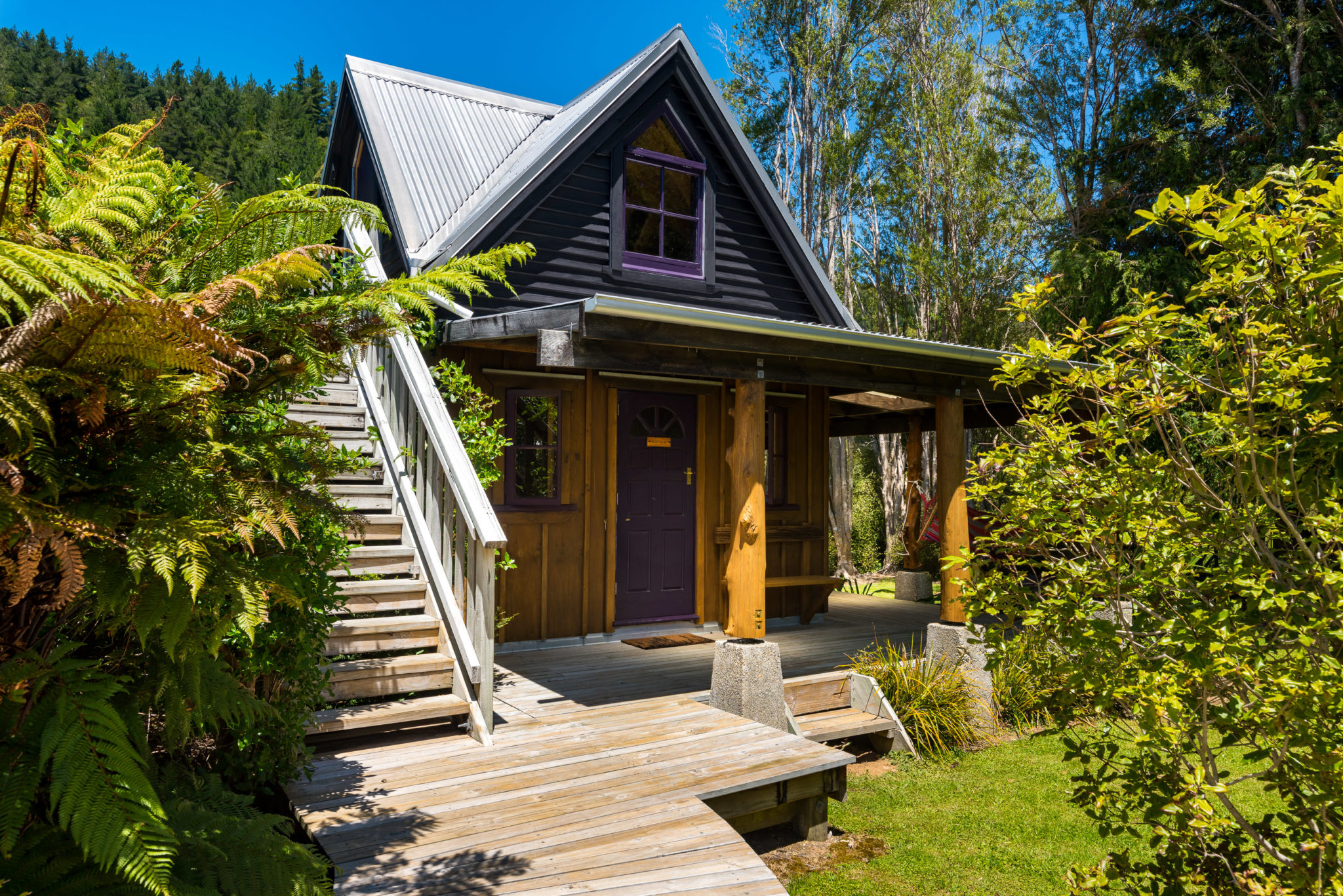 Chalet On the Track Lodge Nydia Bay